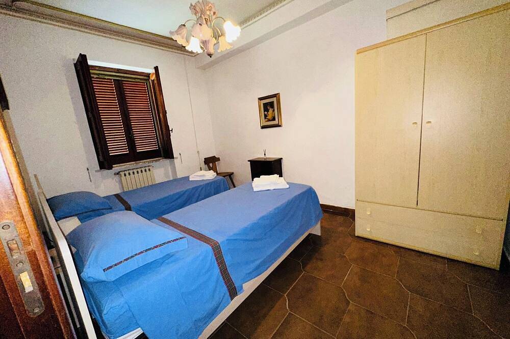 Apartamento entero, Comfortable, spacious apartment complete with garden in the center of Tropea. in Tropea, Provincia de Vibo Valentia