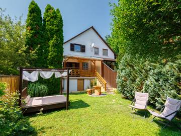 Ferienhaus für 11 Personen in Balatonkenese, Balatonalmádi und Umgebung, Bild 1