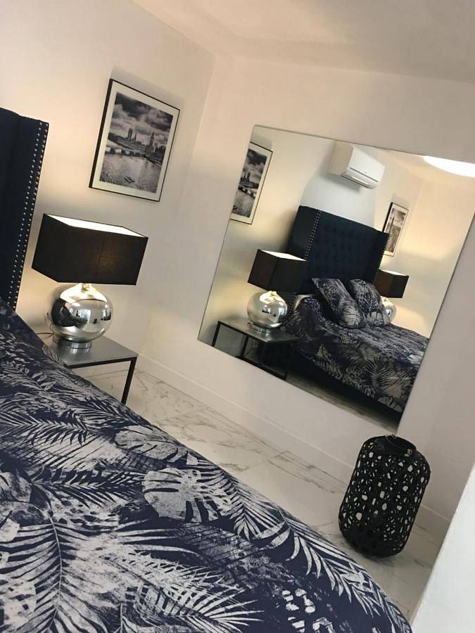 Queen Room with Spa Bath in Brue-Auriac, Région de Brignoles