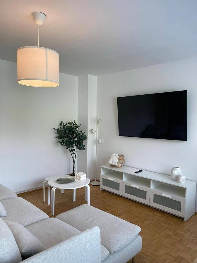 Gîte pour 7 personnes, avec jardin ainsi que vue et terrasse dans Marienthal