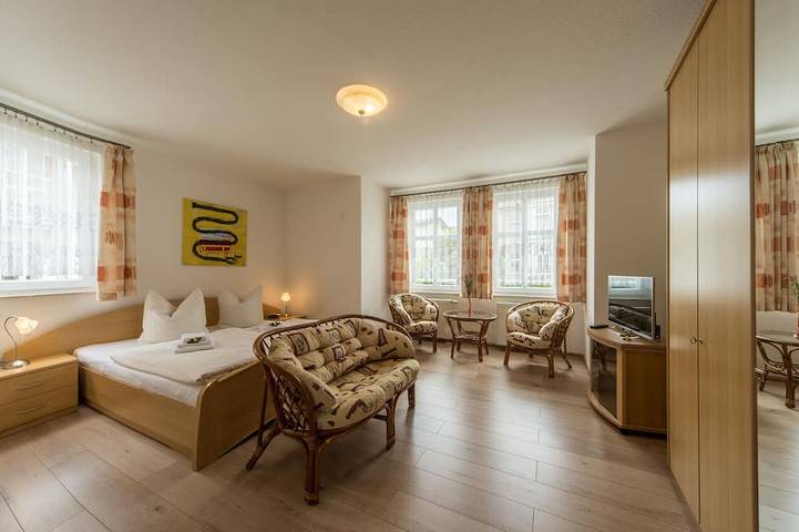 Appartement entier, Appartement Usedom Seebad Ahlbeck sur le stand avec vue sur le lac Balcon Parking in Drei Kaiserbäder, Heringsdorf