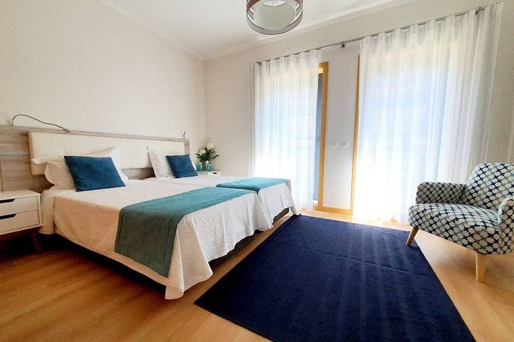 Ferienwohnung für 5 Personen, mit Balkon und Garten sowie Pool und Whirlpool - 1
