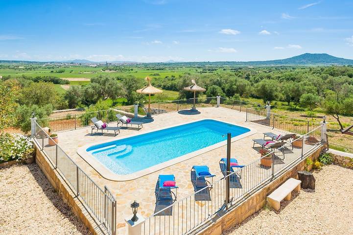 Villa voor 8 personen, met tuin in Petra