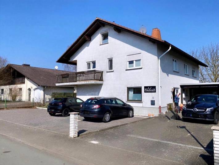 Ferienhaus für 2 Personen, mit Balkon und Whirlpool sowie Terrasse und Garten