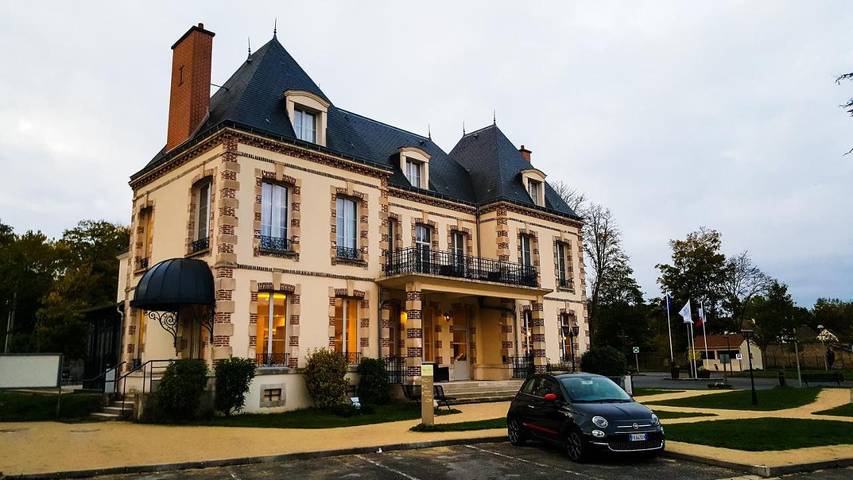 Hôtel pour 2 personnes, avec jardin et piscine, animaux acceptés