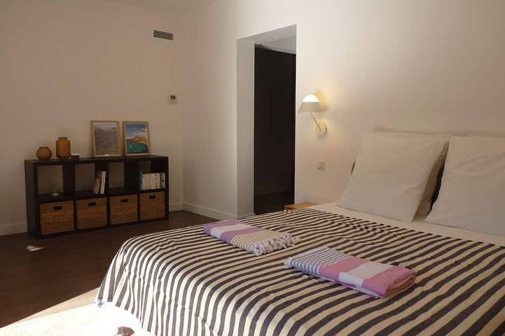 Location de vacances pour 10 personnes, avec jacuzzi, animaux acceptés à Le Soler - 4