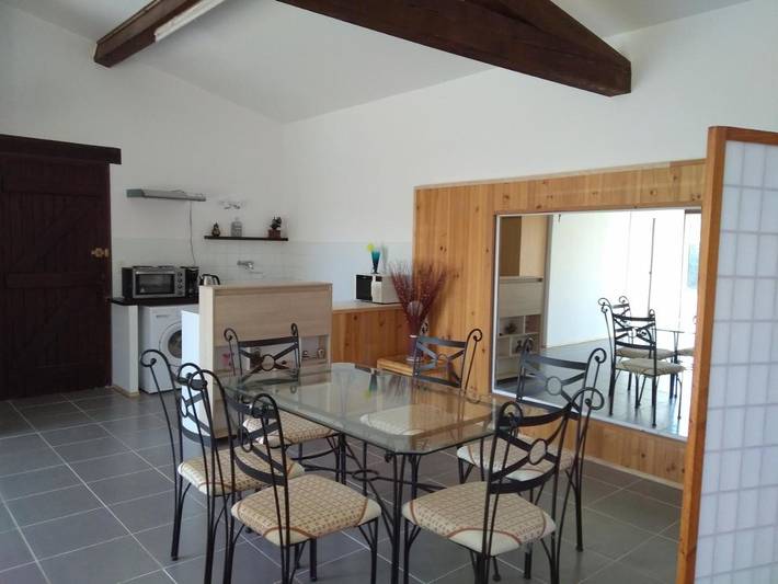 Gîte pour 2 personnes, avec jardin, animaux acceptés à Besset (homonymie)