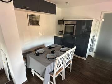Vakantiewoning voor 3 Personen in Lindlar, Oberbergischer Kreis, Afbeelding 3