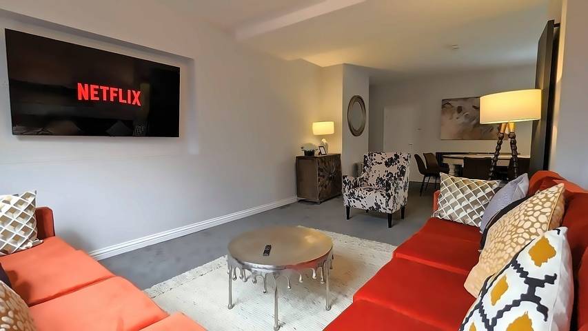 Large Luxury Home in Solihull - Sleeps 14, near Nec & Bhx in Solihull, Birmingham Area