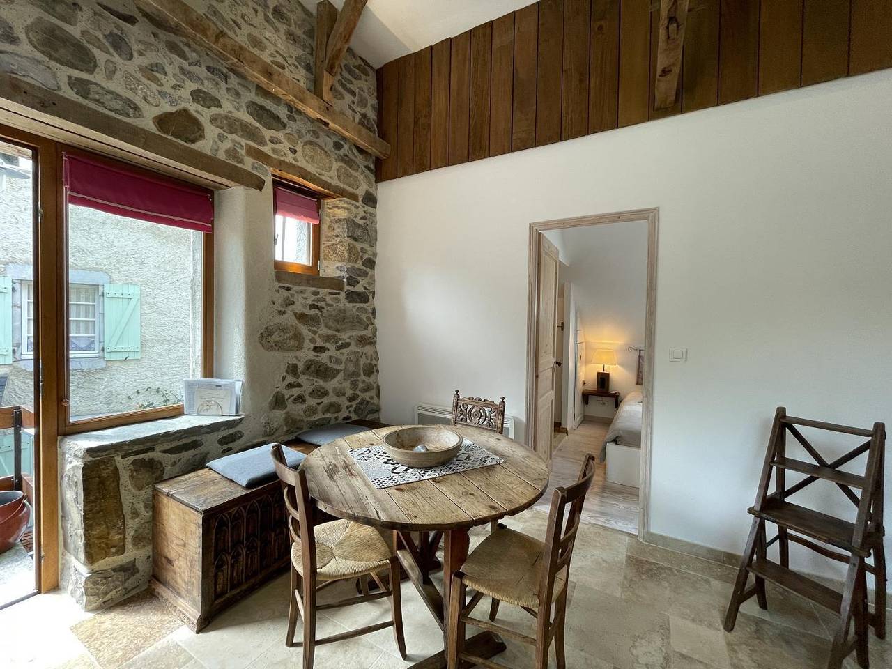 Gîte "La Grange du curé" - Le Balcon de l'Ossau, Vallée d'Ossau in Bescat, Béarn