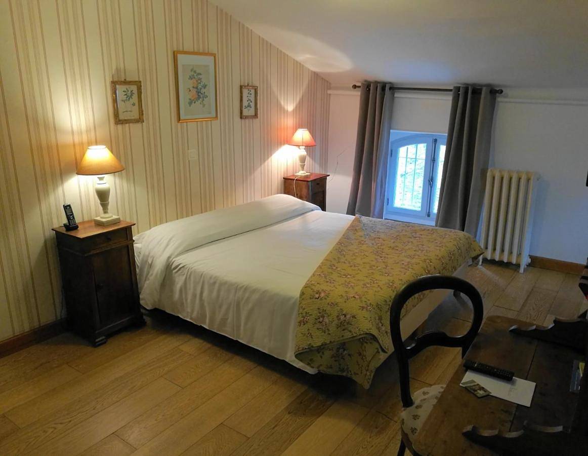 Hotel Logis - Chateau de Beauregard in Saint-Girons (Ariège), Parc naturel régional des Pyrénées ariégeoises