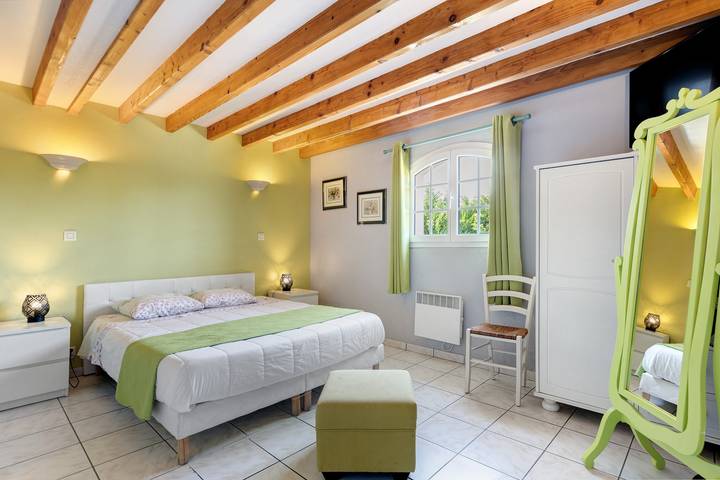 Chambre d’hôte pour 2 personnes, avec jardin, animaux acceptés