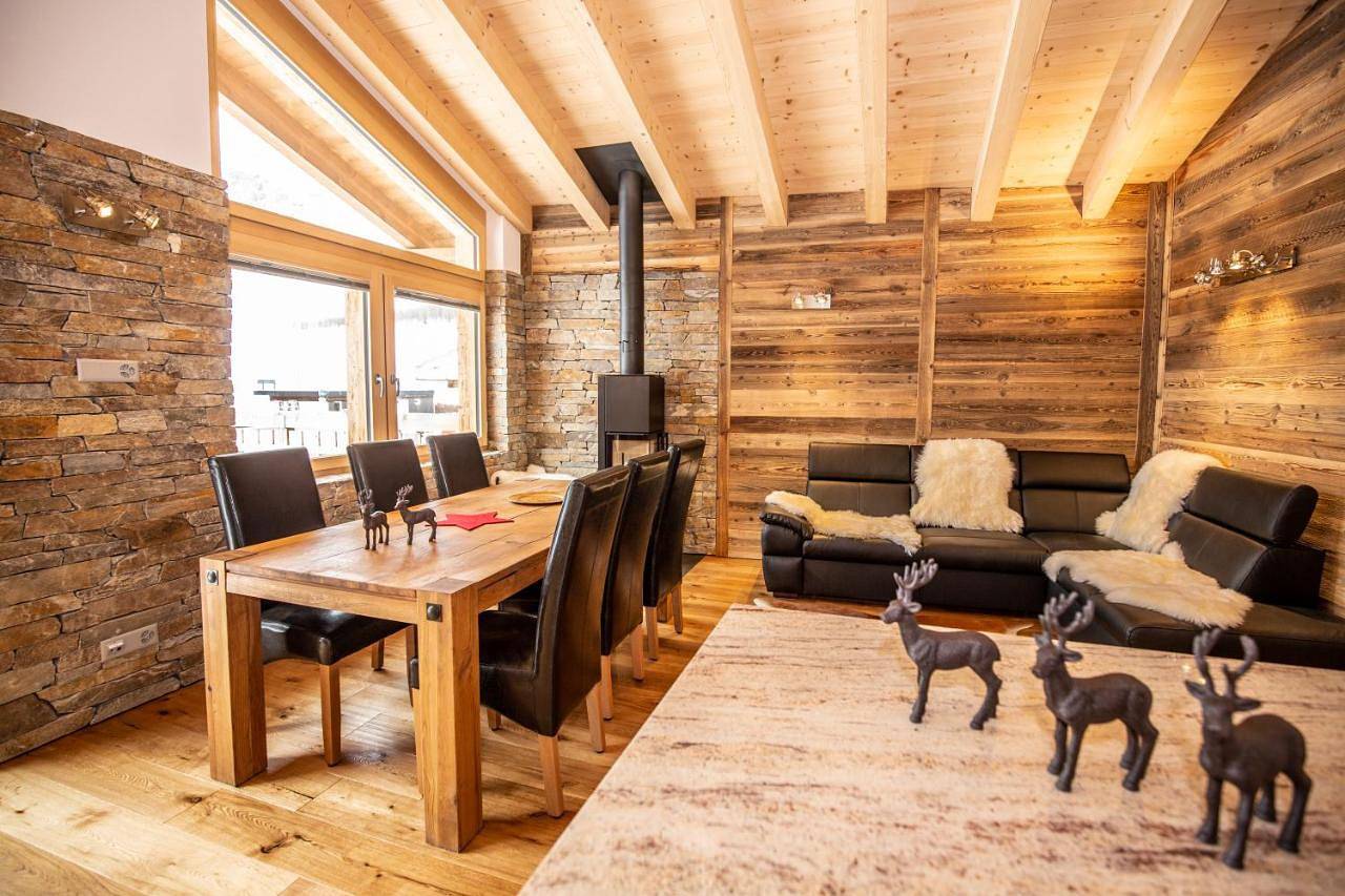 Ganze Wohnung, Deluxe Double Room with Shower in Saas-Fee, Walliser Alpen