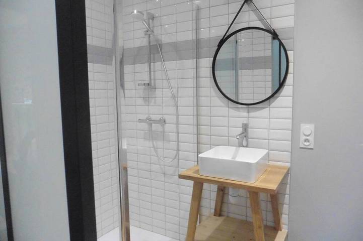 Location de vacances pour 2 personnes, avec jardin à Lugan - 4