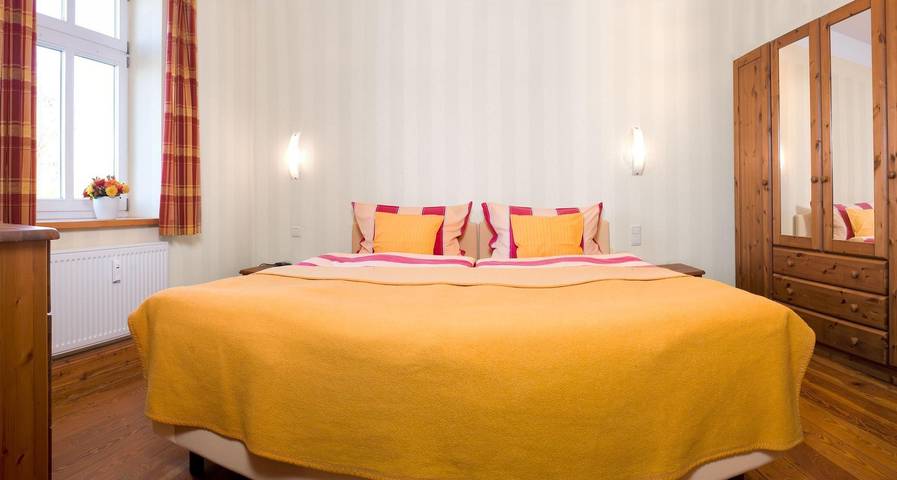 Ferienwohnung für 4 Personen, mit Terrasse und Garten in Weitendorf-Hof - 4