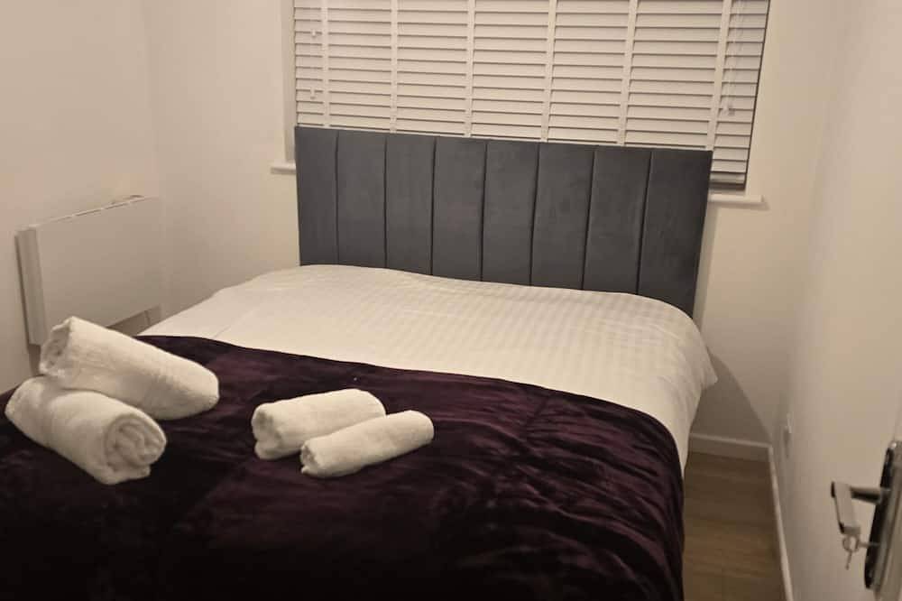 Entire apartment, Sav 1 Bed Flat Near Watford Town in Watford, Hertfordshire