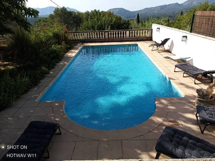 Ferienhaus für 6 Personen, mit Terrasse und Pool sowie Garten - 1