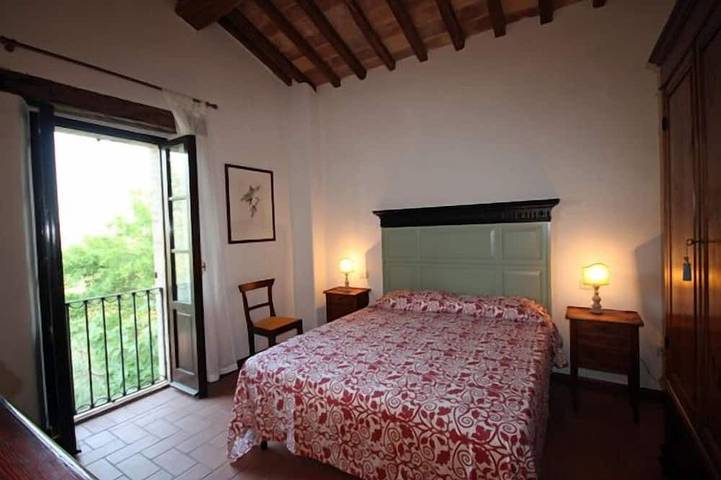Villa per 12 persone, piscina. Perfetta per ospitare famiglie e amici. in Gualdo Cattaneo, Perugia e dintorni