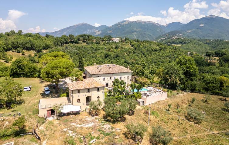Ferienhaus für 22 Personen, mit Pool und Terrasse in Latium - 2