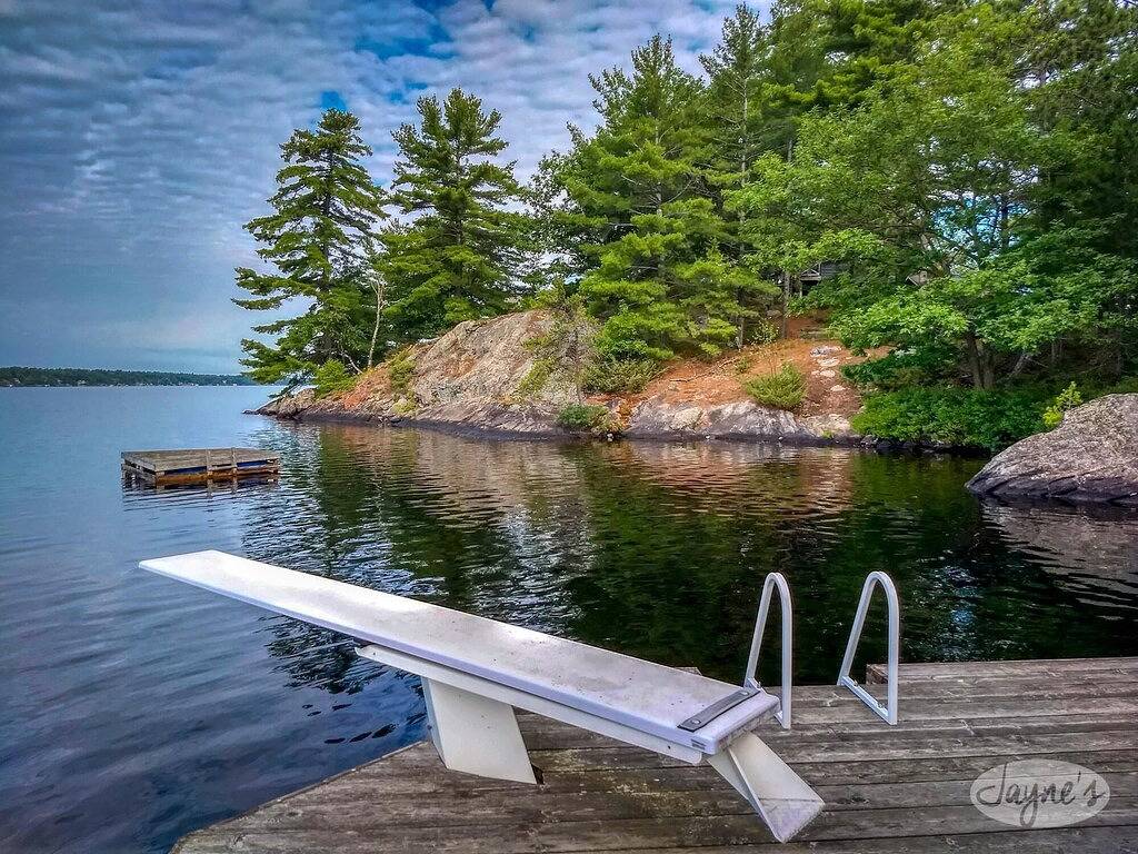 Private Island on Lake Muskoka! Cottage+guest house+bunkie! Sunsets! in Muskoka