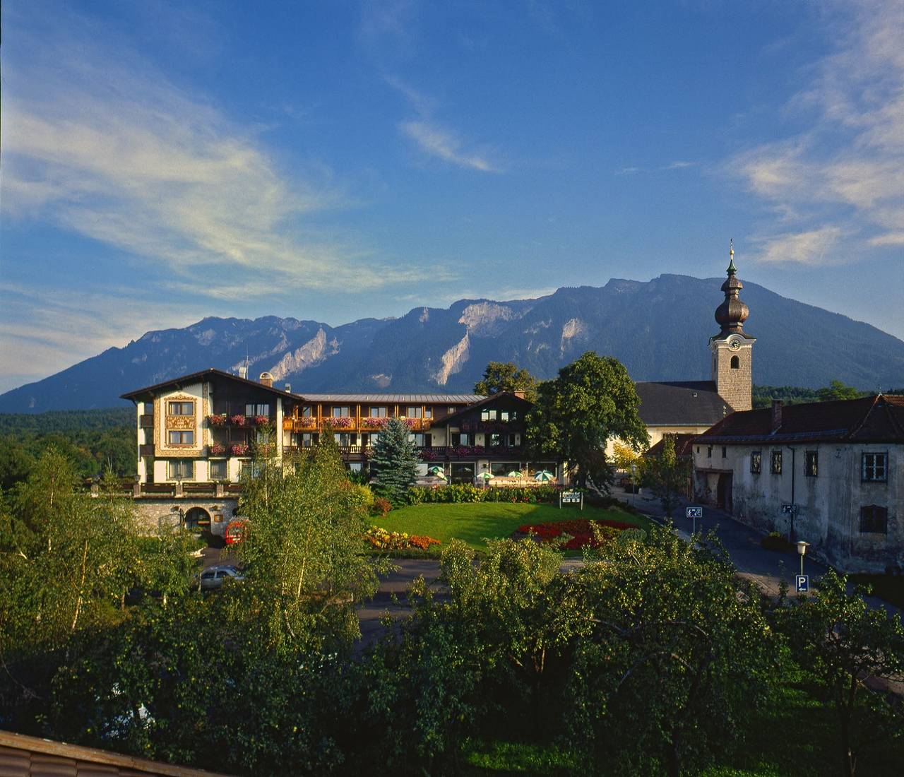 Schlossberghof Marzoll - Ferienwohnung Schlossberg Studio- 2 Personen, 60qm, 1Schlafzimmer, 2 Balkone in Marzoll, Bad Reichenhall