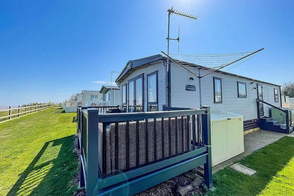 Bungalow for 6 People in Waveney District, Suffolk