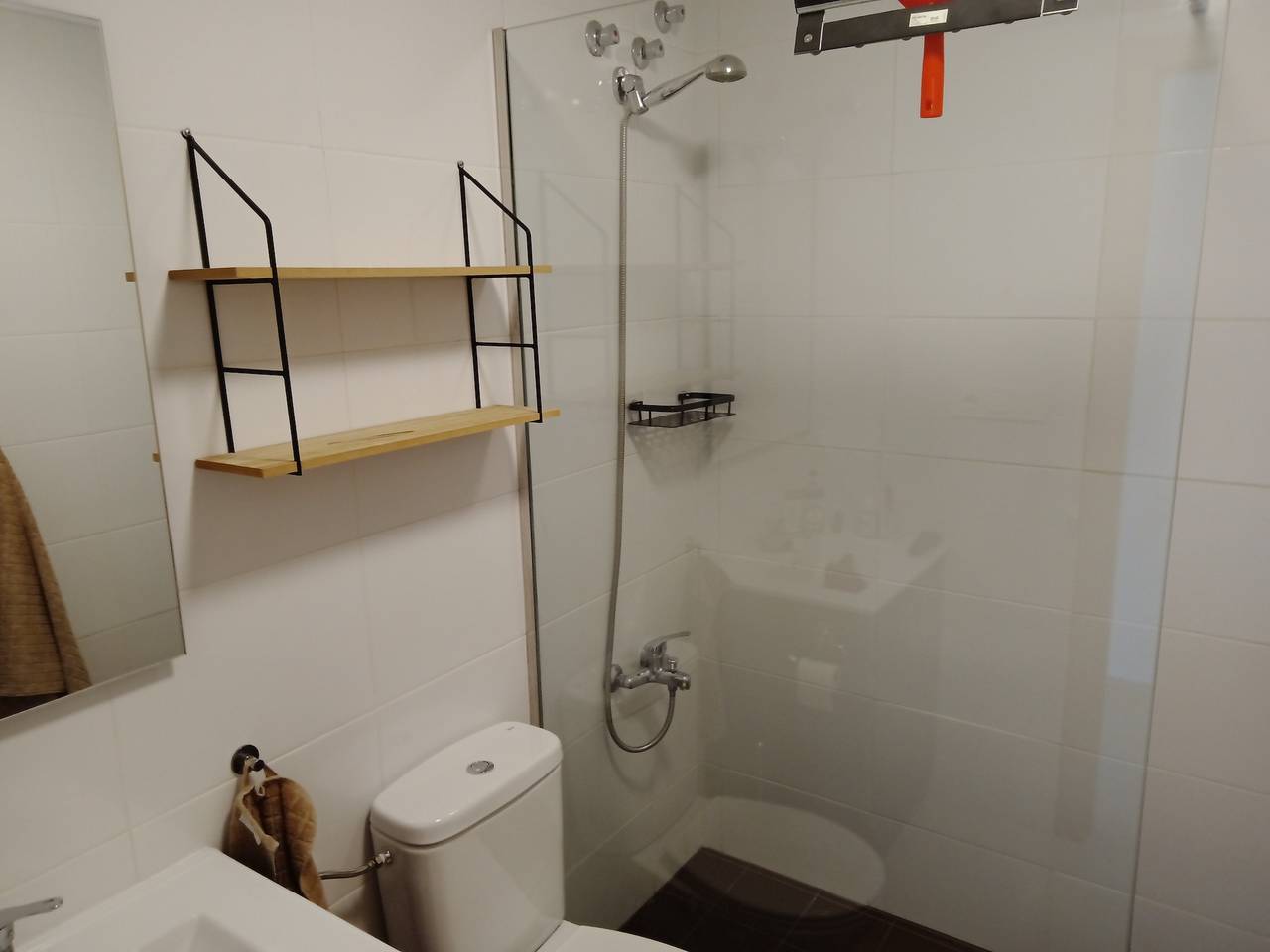 Apartamento vacacional entero, Apartamento de vacaciones para 3 personas con balcón in Los Montesinos, Costa Blanca