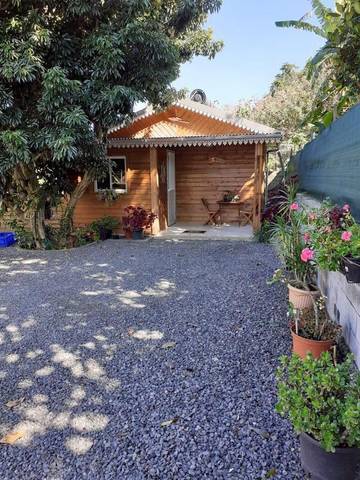 Gîte pour 4 personnes, avec jardin et piscine dans Le Quatorzieme