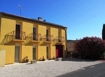 Gîte pour 4 personnes, avec terrasse ainsi que piscine et jardin à Les Matelles