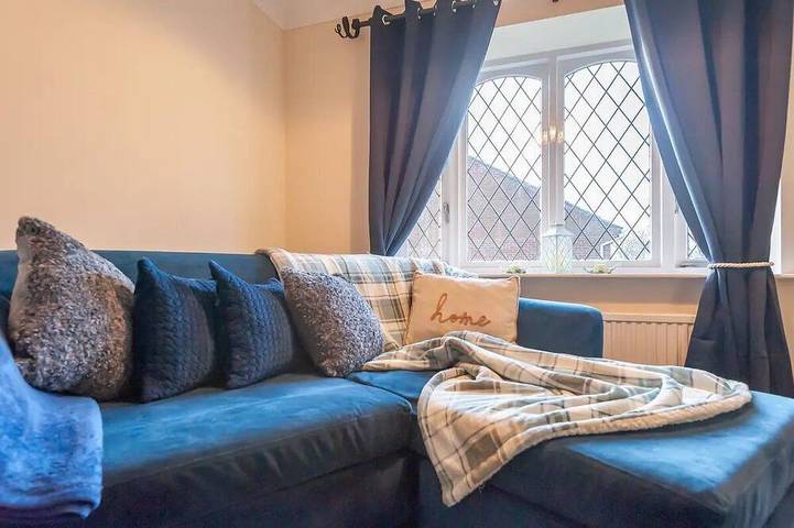 Glamping for 3 people, with garden in Leeds