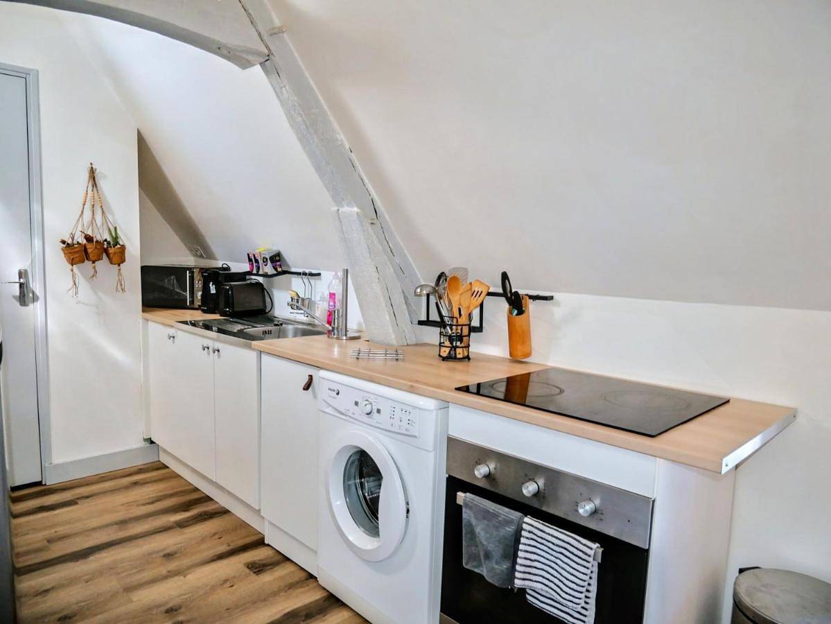 Appartement entier, Tranquillité, Parking, Proche Châteaux de la Loire in Saint-Gervais-la-Forêt, Région de Blois