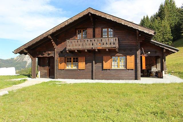 Gîte pour 6 personnes, avec Balcon ainsi que Terrasse et Jardin dans La Lécherette