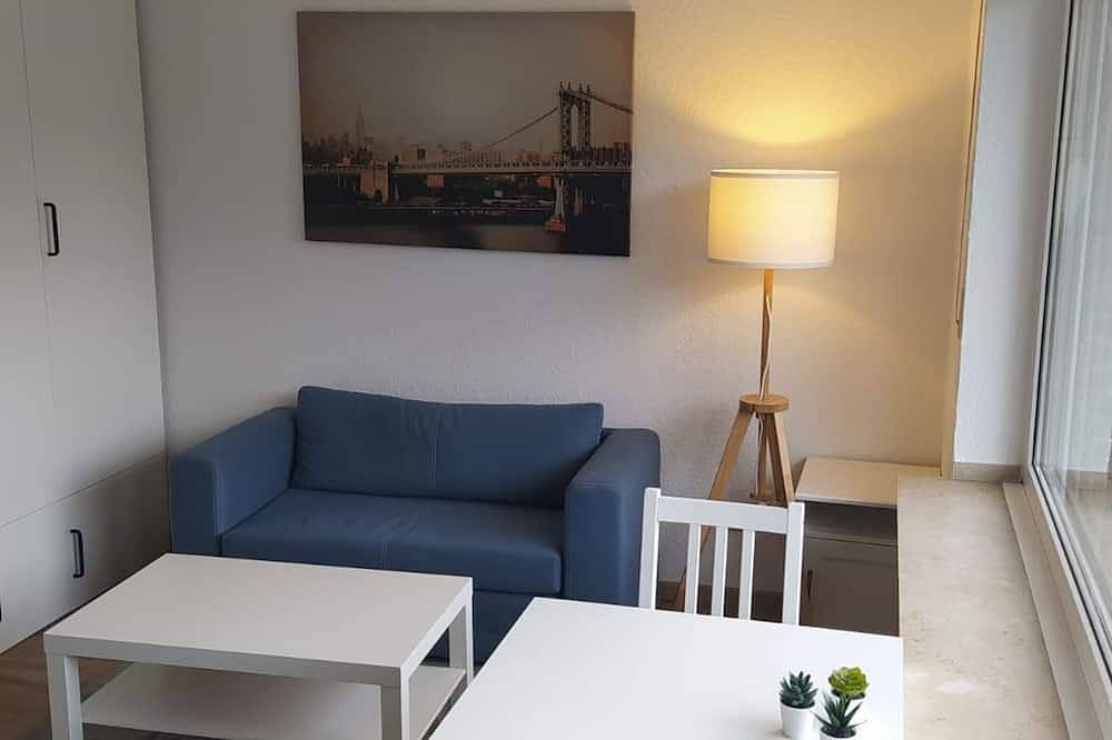 Ganze Wohnung, Appartement mit Balkon 1.Og mitte - Frisch renovierte Appartements in Mönchengladbach, Niederrhein