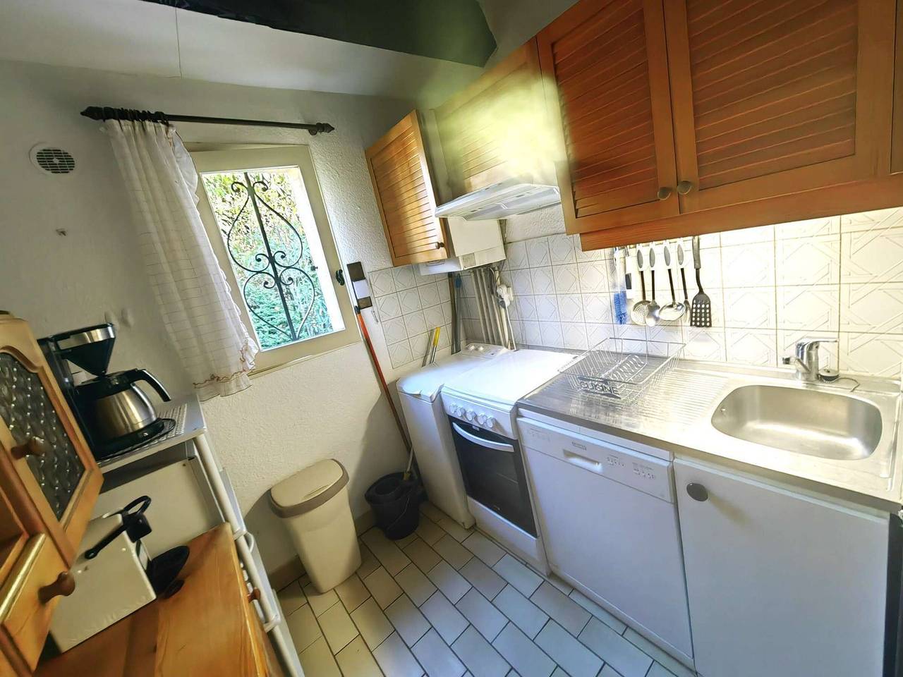 Villa Mitoyenne Calme avec Piscine, Clim et Parking pour 4 Pers. in Cap d'Agde, Agde