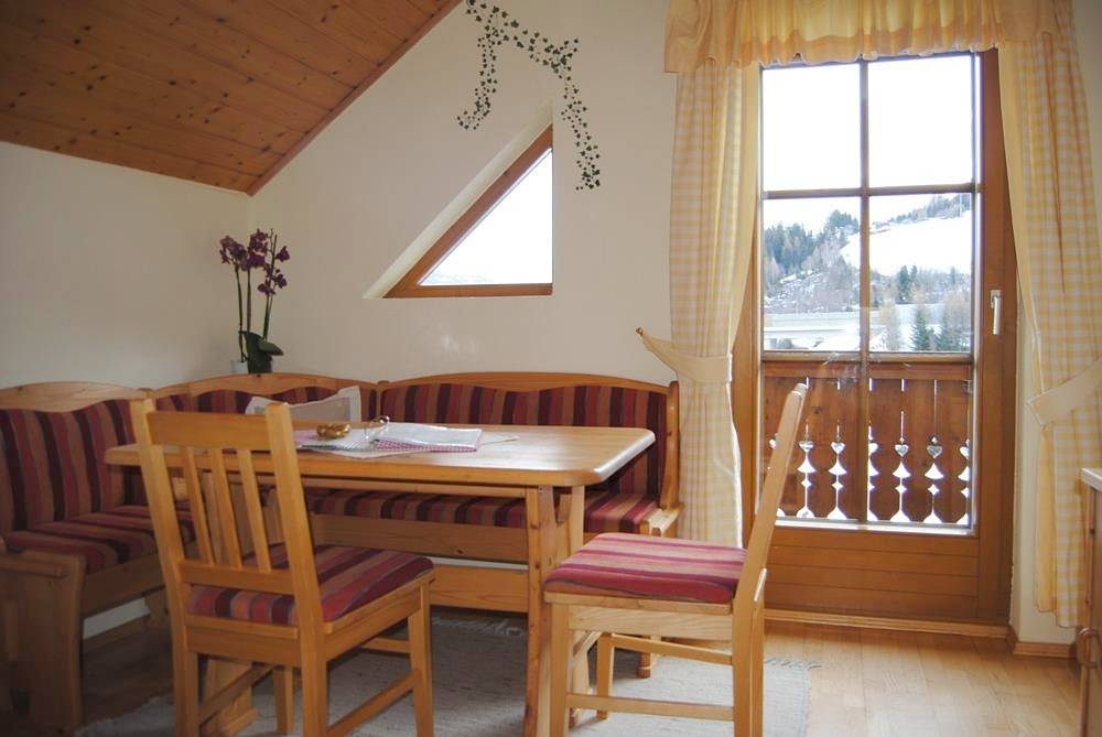 Ganze Ferienwohnung, Apartment Top 3 mit 2 Schlafzimmern & Balkon in Sankt Michael im Lungau, Bundesland Salzburg