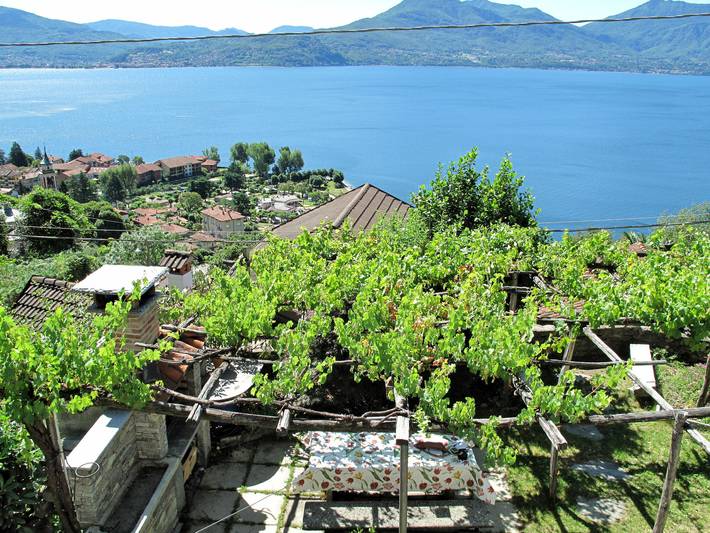 Ferienhaus für 6 Personen, mit Terrasse und Garten sowie Seeblick in Lago Maggiore (Piemont) - 2
