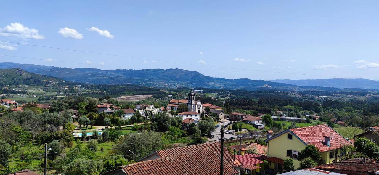 Apartamento inteiro, Casa Araújo in Pico de Regalados, Gondiães e Mós, Distrito de Braga