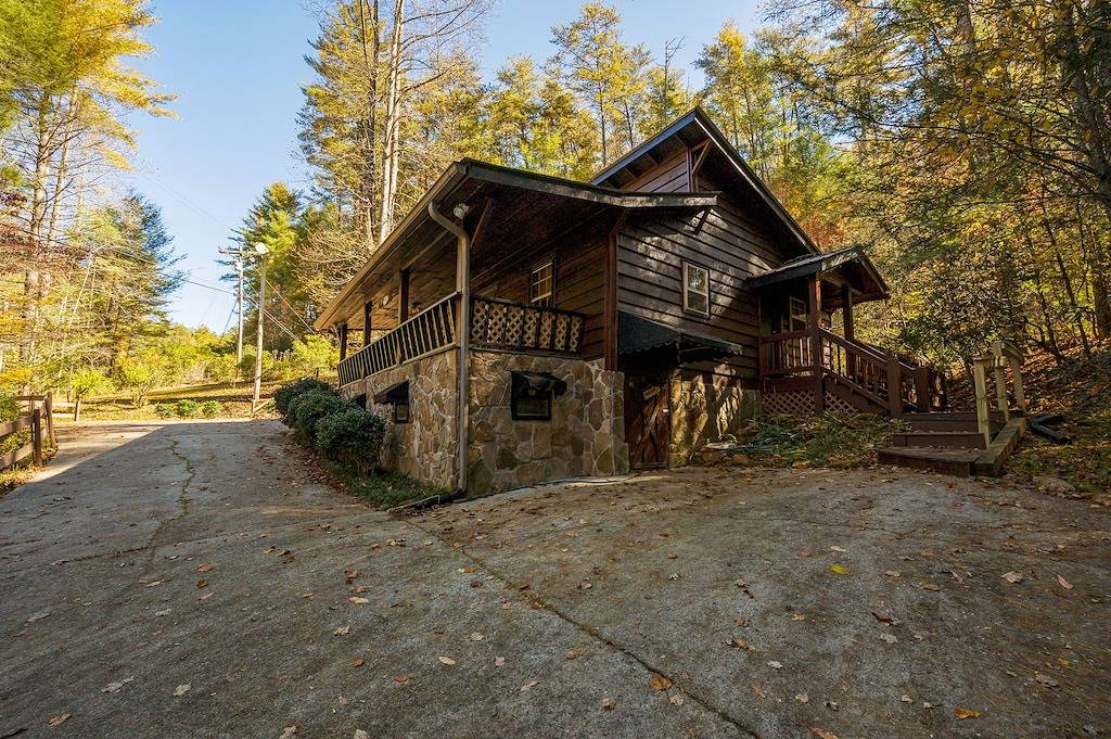 🌲Easy Paved Access🔥Fireplace❤️Great Privacy🏞️Across River🎇Neardowntown🙂 in Chattahoochee National Forest