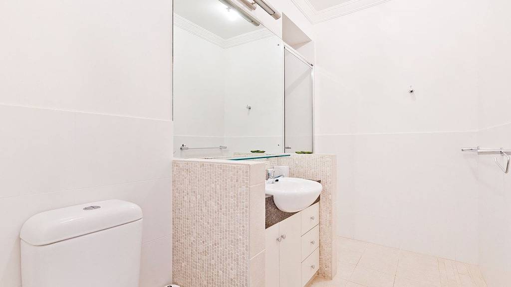 Ganze Wohnung, Starfish - Absolute Beachfront Holiday Retreat in Perth, Western Australia