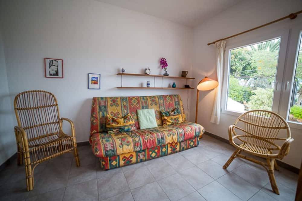 Ganze Wohnung, Casa Hibiskus ist ein Apartment im Haupthaus der Ferienanlage Cruz Chica in Tajuya, Los Llanos de Aridane