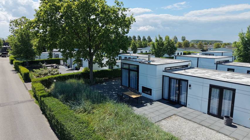 Tolles, modernes Chalet 'Strandvergnügen' mit Garten 300m vom Strand in Zeeuwse Kust