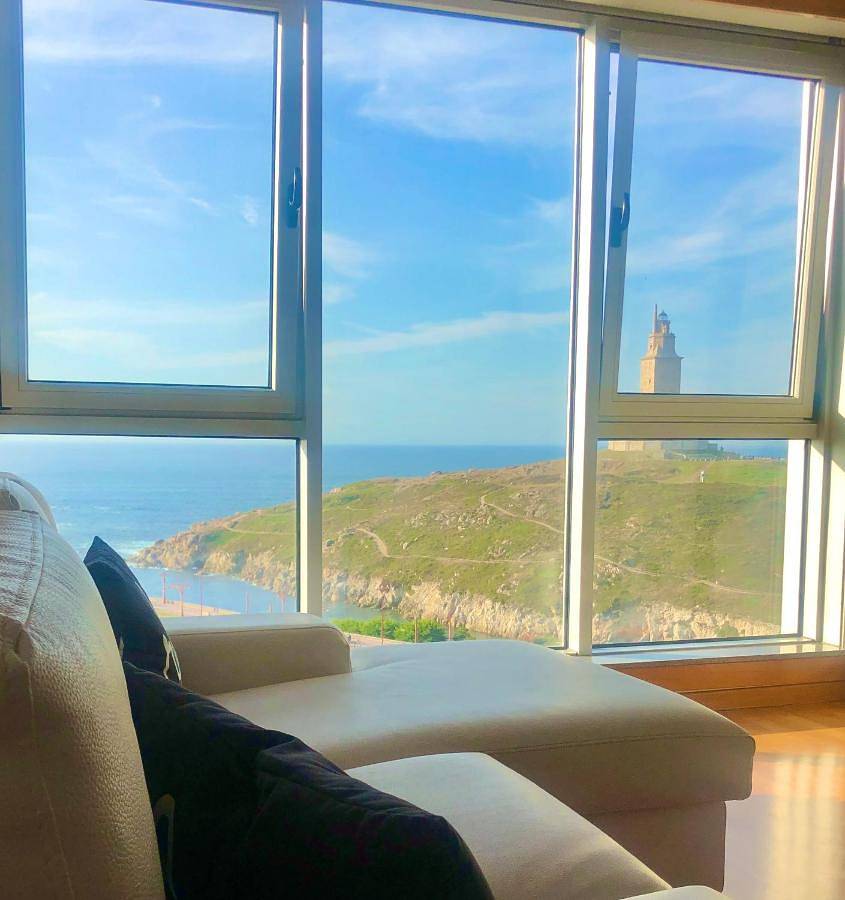 Appartement entier, Parking, vistas al mar y tres habitaciones in La Corogne, Costa de Galicia