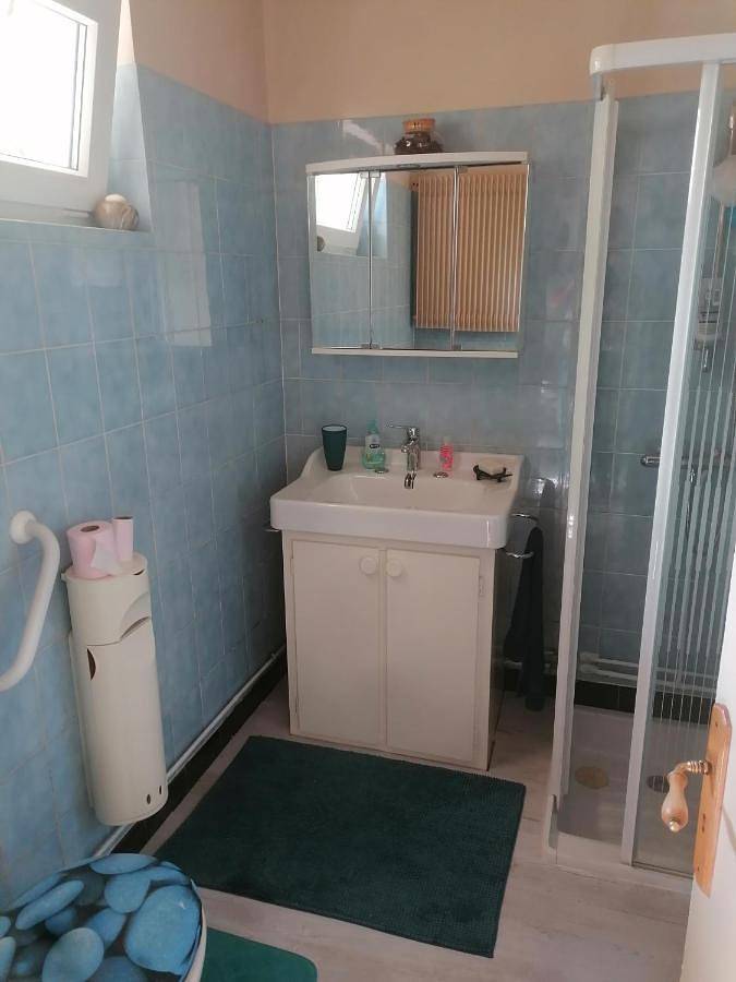 Chambre et salon indépendants chez l'habitant in Pierre-de-Bresse, Région de Louhans