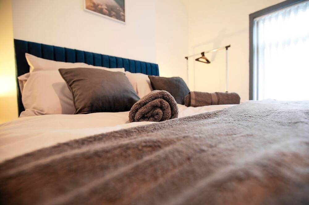 Horwich House | 2Br | Near Bolton Football Stadium in Horwich, Bolton