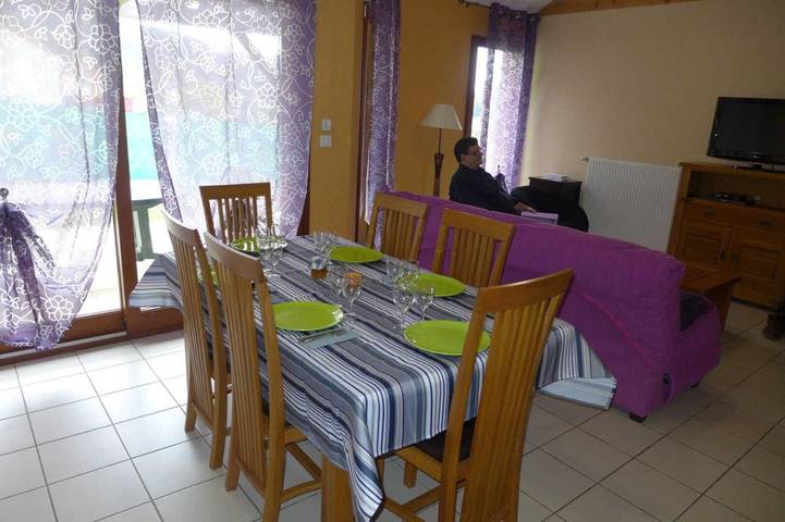 Location de vacances pour 6 personnes, avec jardin à Viéville - 3