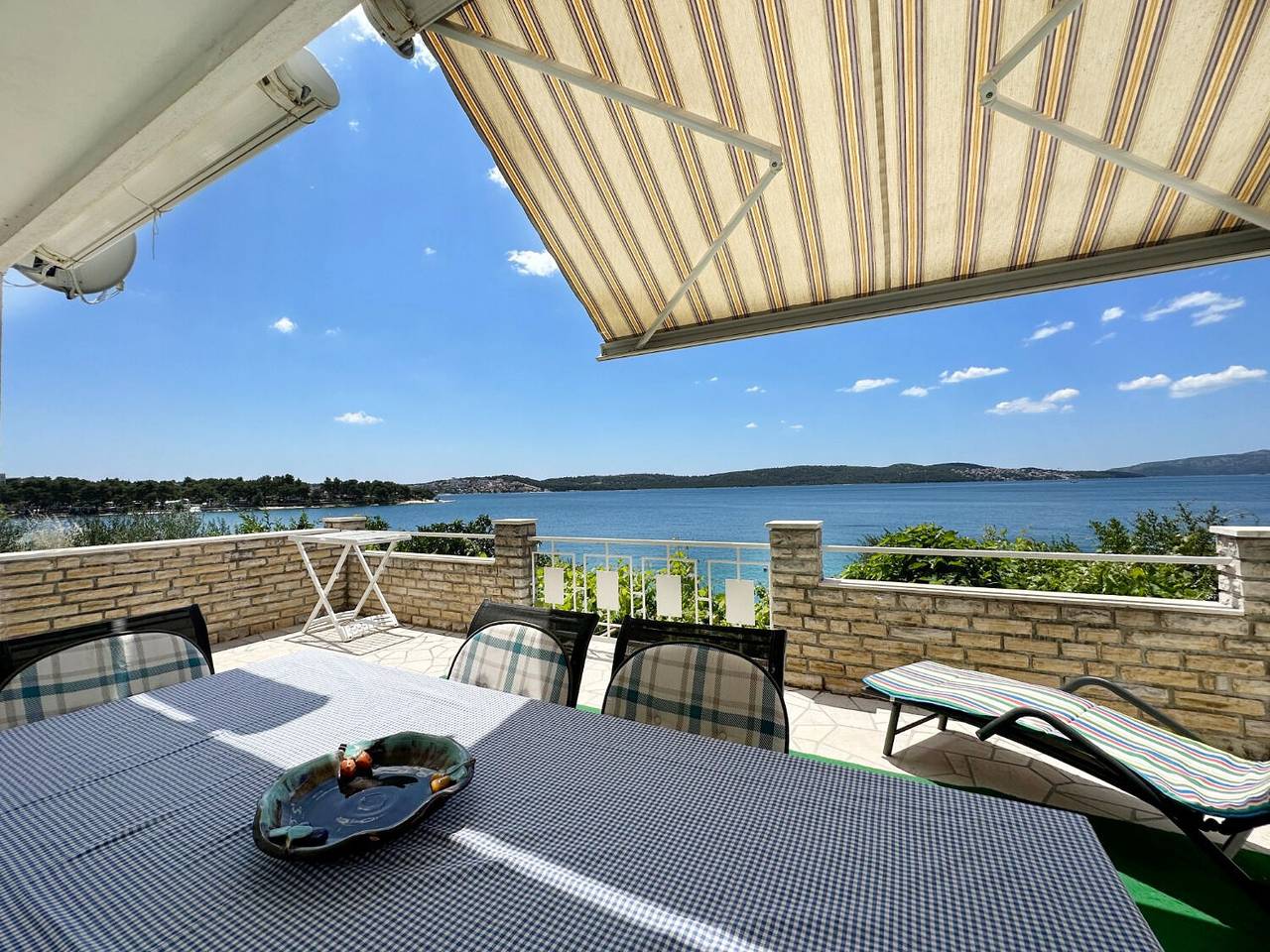 Entire apartment, Apartments Mihaela in Trogir, Ciovo