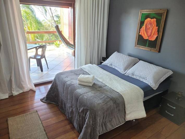 Casas e apartamentos de temporada para 2 pessoas, com jardim e terraço e ainda vista and vista para o lago em Lagoa da Conceição
