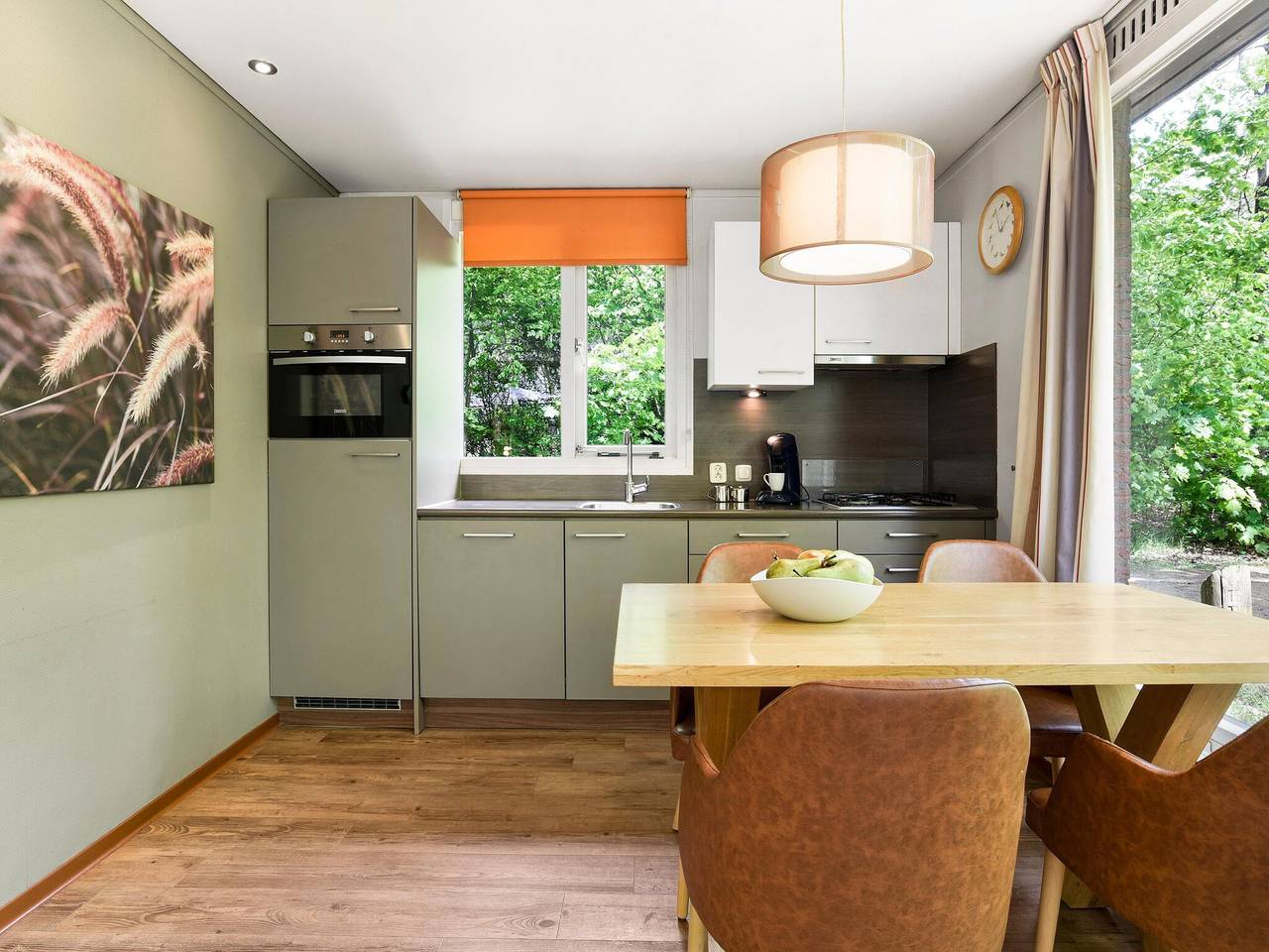 Gezellige bungalow in Putten in Putten, Veluwe