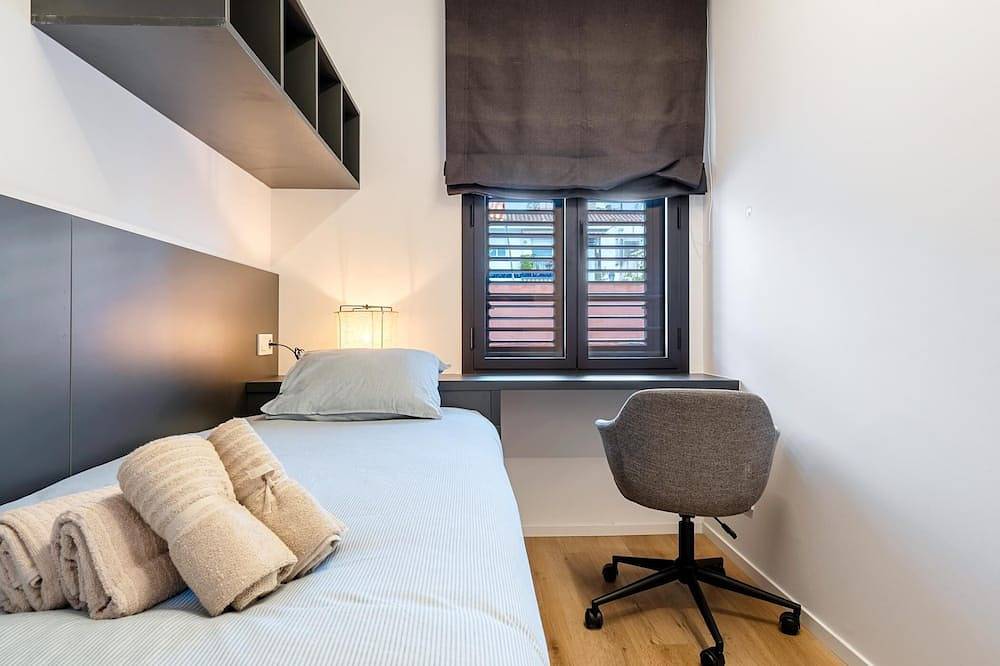 Ganze Wohnung, Ideal long stay: central, parking and pool in Sant Pol de Mar, Costa del Maresme