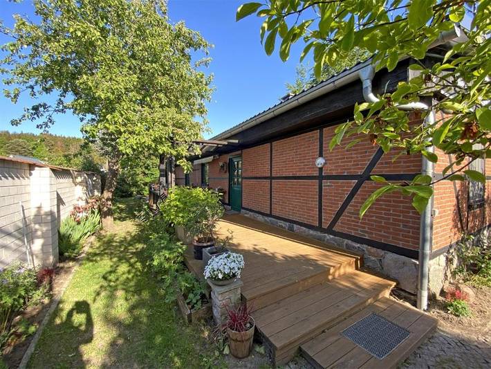 Ferienhaus für 4 Personen, mit Terrasse und Garten in Benz